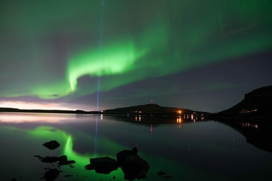 Northern Lights Tour From Reykjavik with Photography - Photo Stop for 75 Minutes: The Real Reason Aurora Tours Cost More