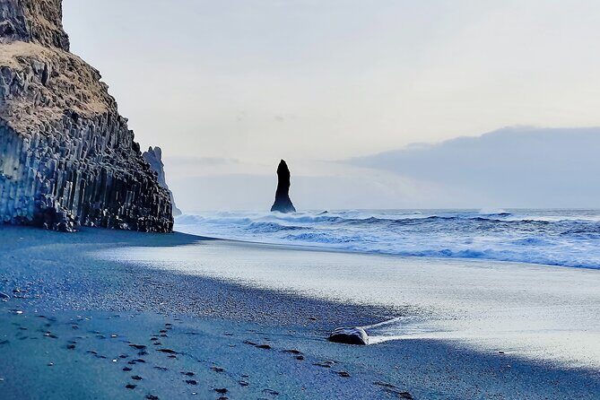 One-Day Tour: Private South Coast with Diamond Beach Adventure - Reynisfjara Black Sand and Vik í Mýrdal: The South Coast Turn