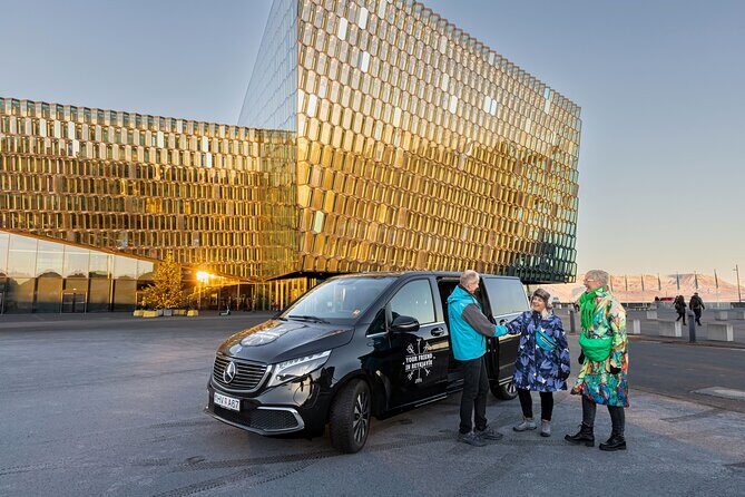 Private 3 Hours Tour with Airport Transfer in Reykjavik - Your customized route: how the guide uses your time