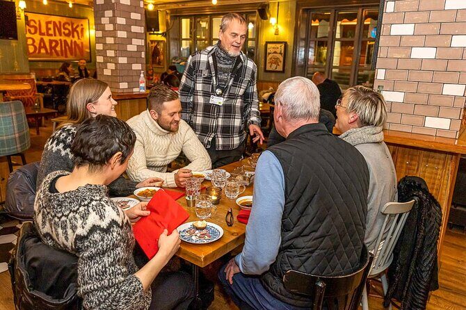 Private Food Walking Tour in Reykjavik - Guides matter: what the reviews signal about the tour experience