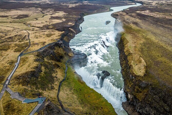 Private Golden Circle Tour - Stop 1: Thingvellir National Park and what you really see between plates
