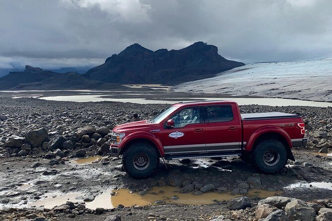 Private Jeep with driver guide, Super JEEP - How private time turns “a route” into a day