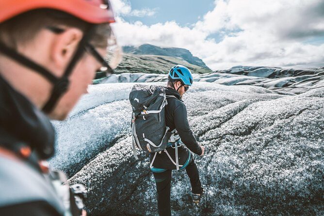 Private Jökulsárlón Glacier Lagoon 2 Day Tour & Glacier Hike - Day 2: Glacier Lagoon then a guided hike on Falljökull