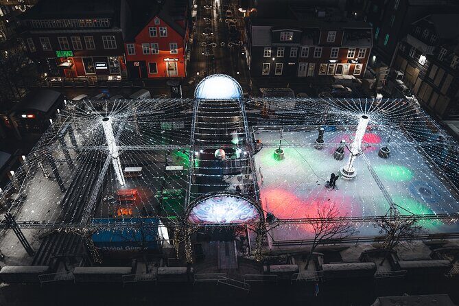Private Reykjavik Christmas Walking Tour - Warm drink and pastry: small inclusion, big impact