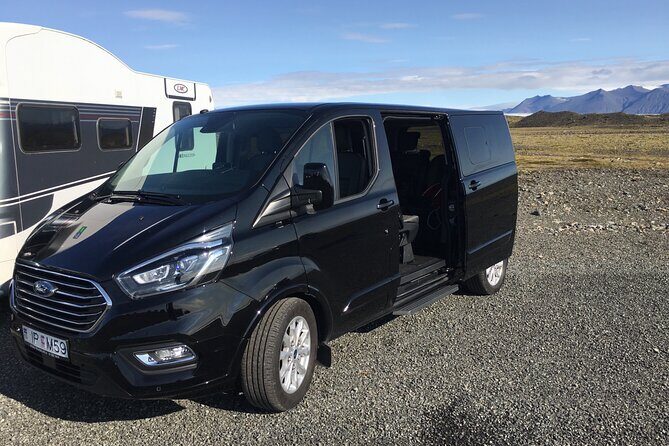 Private Reykjavík Round Trip Airport Transfer - Why a Private, Roomy Vehicle Feels Better Than Taxi Hunting