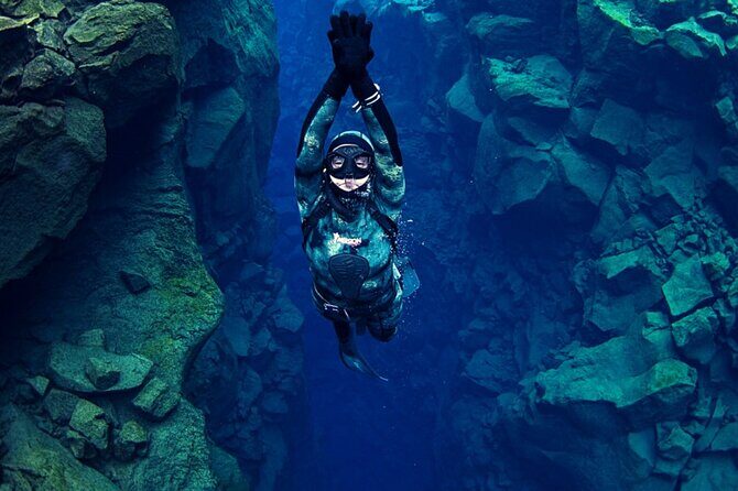 Private Silfra Snorkel Tour - Þingvellir to Silfra: Why This Snorkel Spot Feels Different