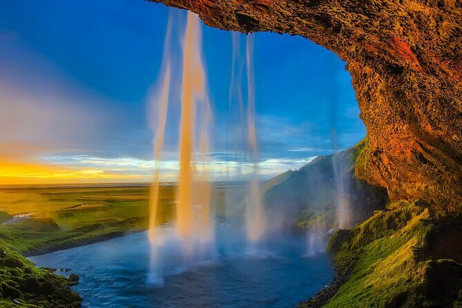 Private South Coast Tour of Iceland Including 6+ Main Attractions - Stop 5: Solheimajökull Glacier and the ice-change in pace