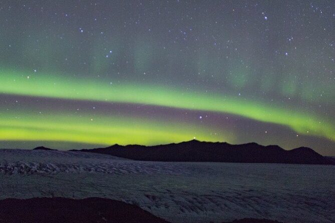 Private tour / Aurora Hunt - Northern Lights Super Jeep Tour - Reykjavik Pickup at 9:00pm and the Super Jeep Advantage