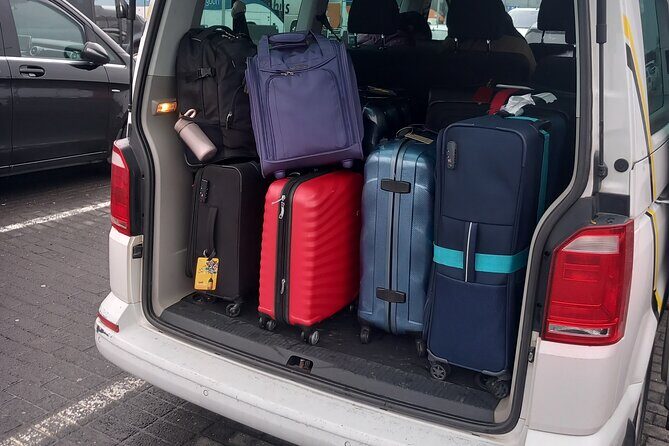 Private Transfer from Keflavik Airport to Reykjavik/surrounding - Why the driver stories feel more useful than you expect
