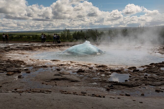 Private Visit Golden Circle Essentials - Gullfoss in 40 Minutes: Two Drops, One Gold Waterfall