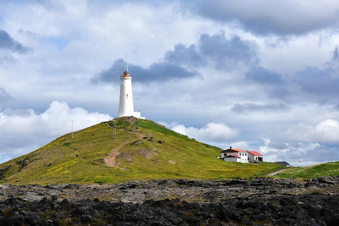Reykjanes peninsula - Hafnarfjörður harbor time: local flavor and hidden-people folklore