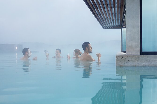 Reykjanes Peninsula & Blue Lagoon (Premium Admission Included) - What to pack for a geothermal + lagoon day