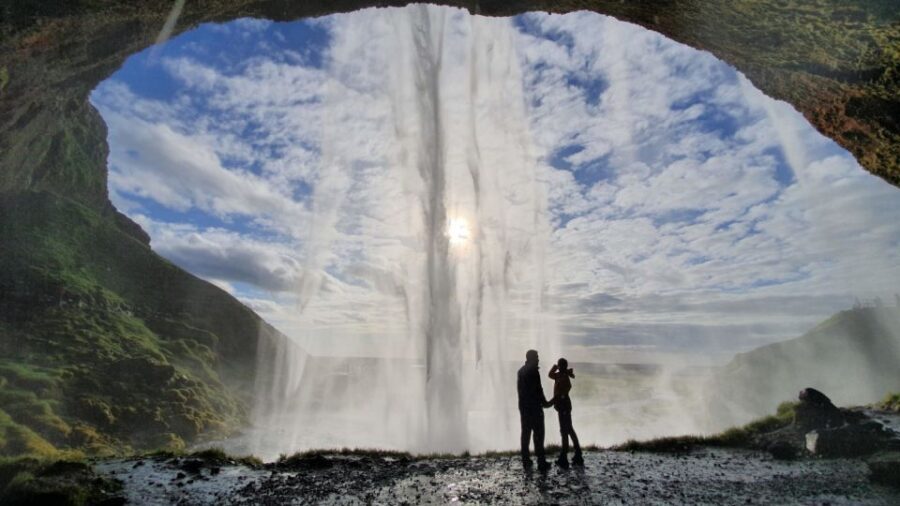 Reykjavík: 2-Day Tour with Icebergs, Glaciers & Waterfalls - Hofskirkja Church and Fjadrargljufur Canyon: The Scenic Reset
