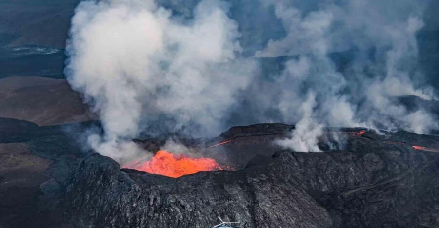 Reykjavik: 45-Minute Volcano Sightseeing Helicopter Tour - Why this 45-minute helicopter works on the Reykjanes Peninsula