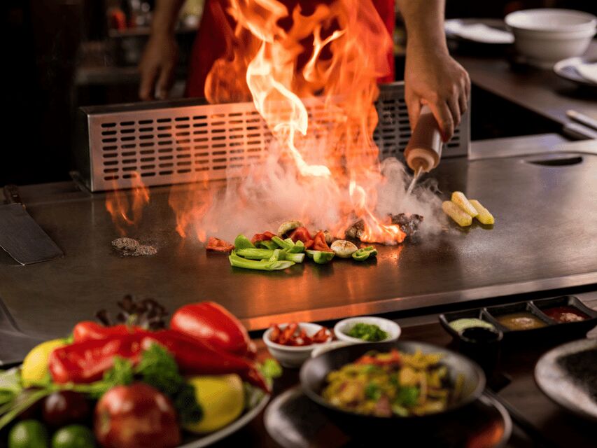 Reykjavík: 7-Course Teppanyaki Tasting Menu with Fire Show - Who should book this teppanyaki menu