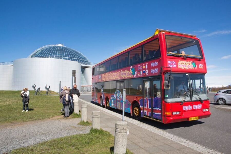Reykjavik: City Sightseeing Hop-On Hop-Off Bus Tour - Perlan, Kringlan, and Hilton: a break from cold and a reset for energy