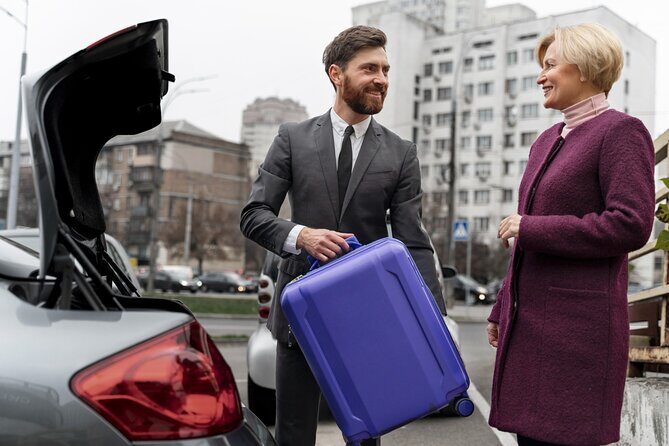Reykjavik: Cruise Port Transfer to/from Keflavik Airport - Key Things You’ll Notice Right Away