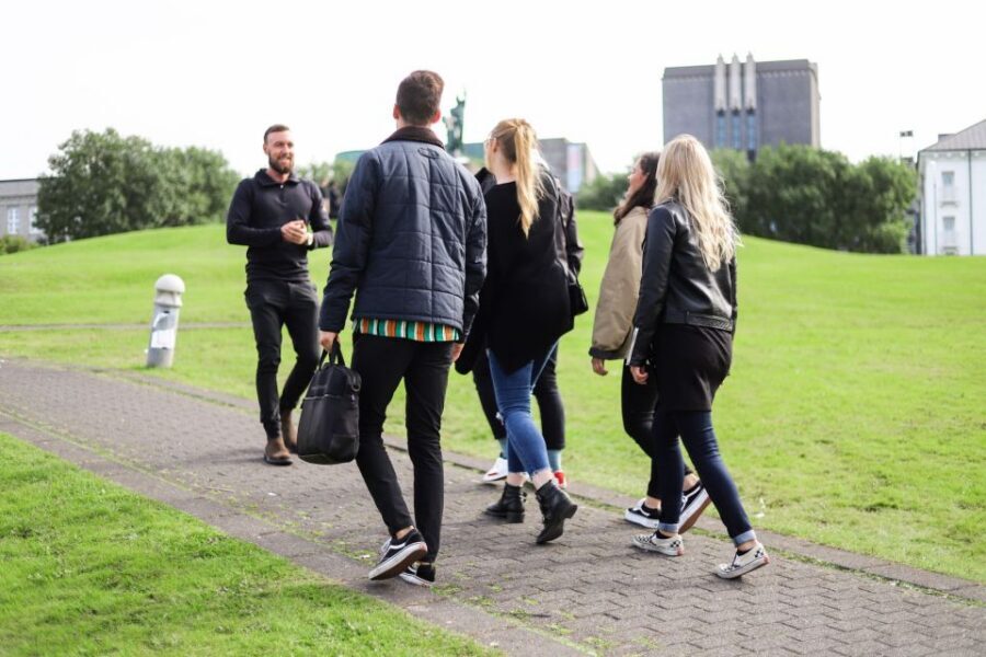 Reykjavik: Evening Icelandic Food and Drink Tour - Practical tips so you enjoy every tasting