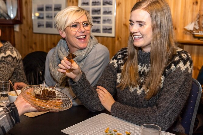 Reykjavik Food Lovers Tour - Icelandic Traditional Food - Quick hits: what makes this Reykjavik food walk work