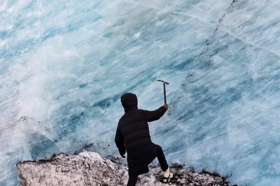 Reykjavik: Glacier Hike, Waterfalls and Black Sand Beach - Reynisfjara Black Sand Beach: Stunning, Windy, Sometimes Crowded