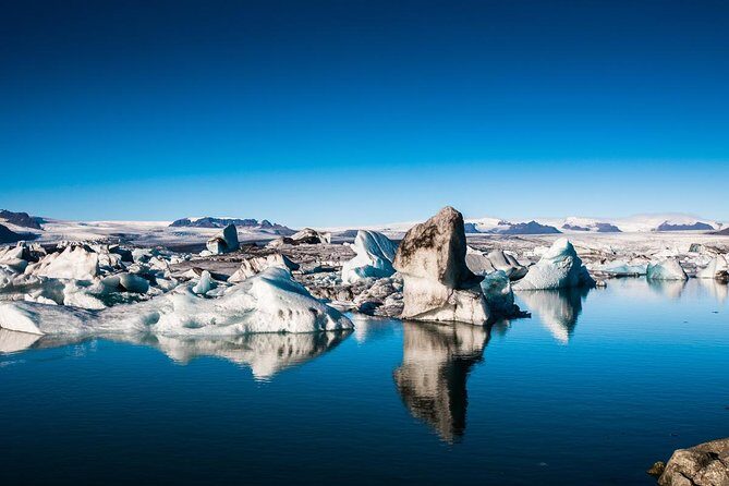 Reykjavik: Glacier Lagoon, Diamond Beach & South Coast Day Tour - Stjórnarfoss: the small waterfall stop that helps the whole day