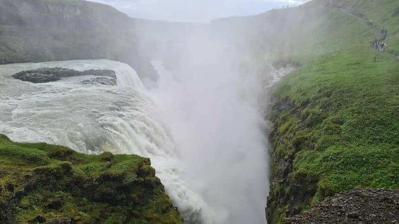 Reykjavík: Golden Circle, 2 Geysers & Geothermal Bakery Tour - Key things to know before you go