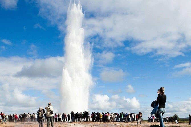 Reykjavik: Golden Circle and Northern Lights Small-Group Tour - Reykjavik pickup twice: the smooth plan and the one thing to double-check