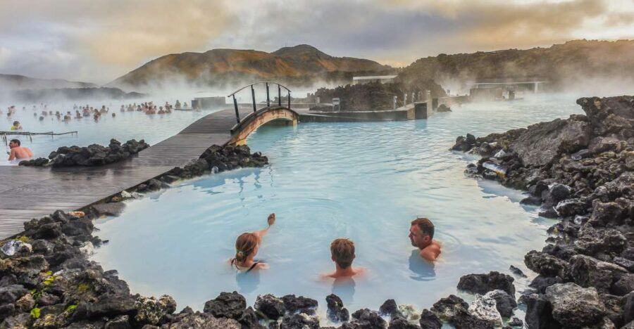 Reykjavík: Golden Circle, Blue Lagoon, and Aurora Tour - Blue Lagoon Comfort Package: what you really get, and how to use the 2 hours well