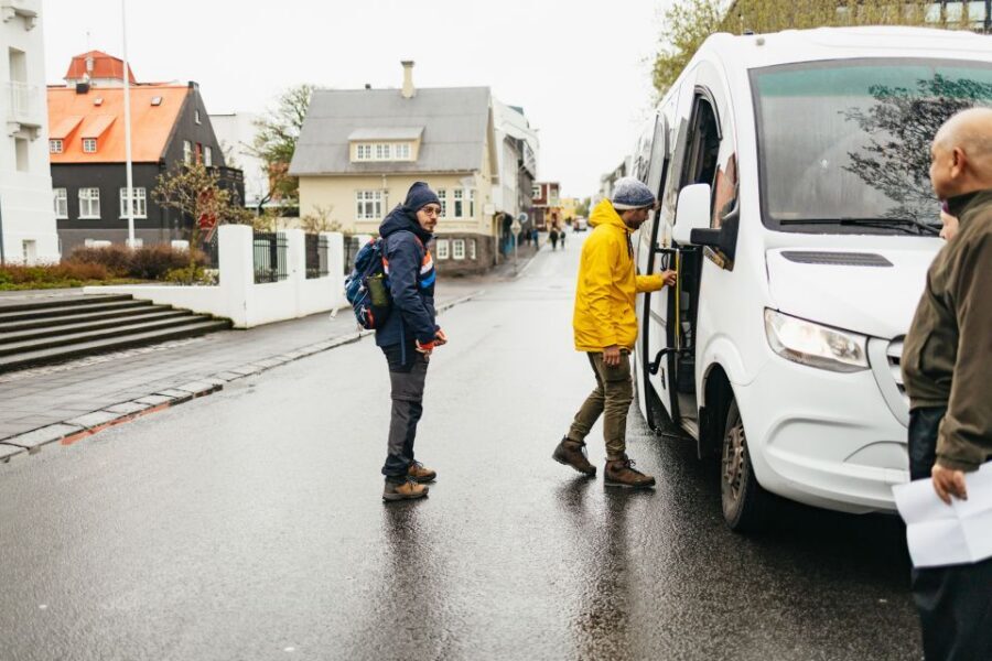 Reykjavik: Golden Circle, Crater & Blue Lagoon Minibus Tour - Who should book this Reykjavik Golden Circle and Blue Lagoon day