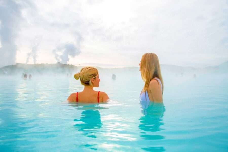Reykjavík: Golden Circle Minibus Tour & Blue Lagoon Transfer - Selfoss and a Midday Break: Your Breather Before the Big Geology