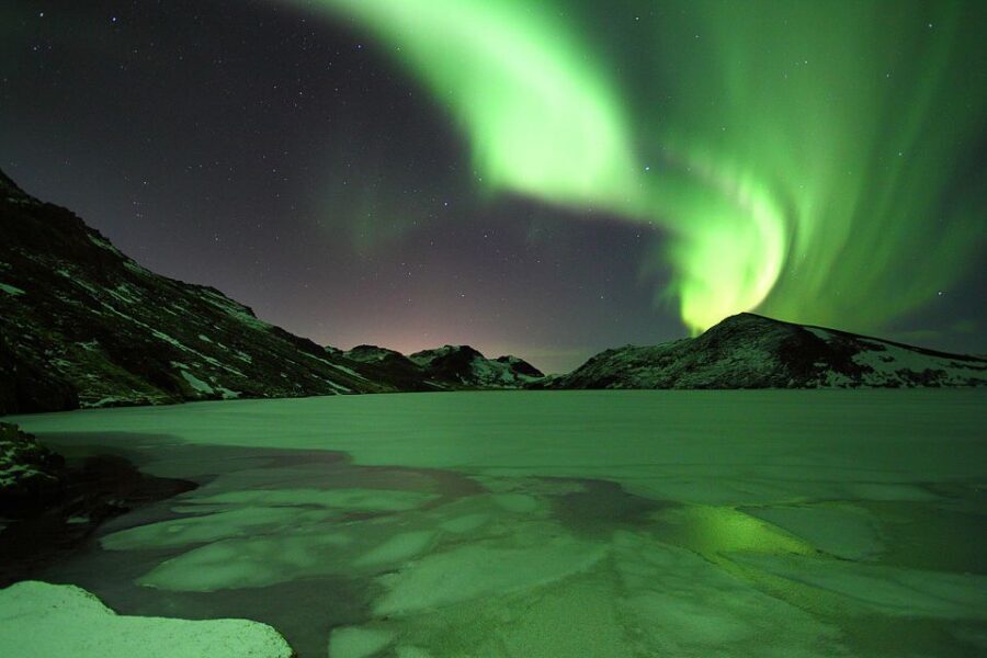 Reykjavik: Golden Circle & Northern Lights 4x4 Tour - Who this tour suits best (and who should think twice)
