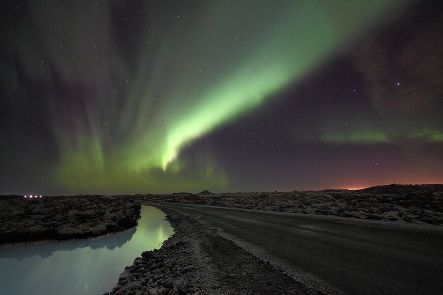 Reykjavik: Golden Circle & Northern Lights 4x4 Tour - Price and value: what $222 buys in real terms