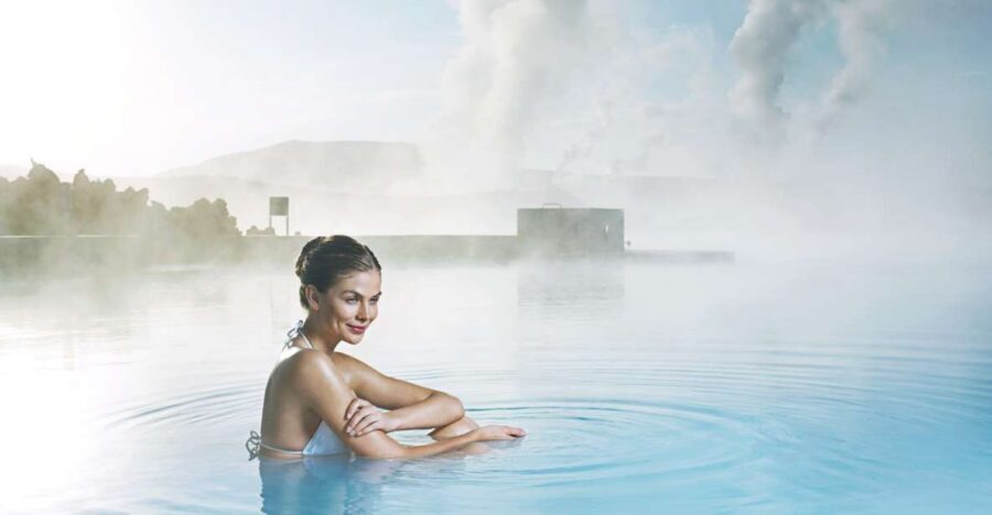 Reykjavik: Golden Circle Tour and Blue Lagoon Admission - What to do if the lagoon changes on you