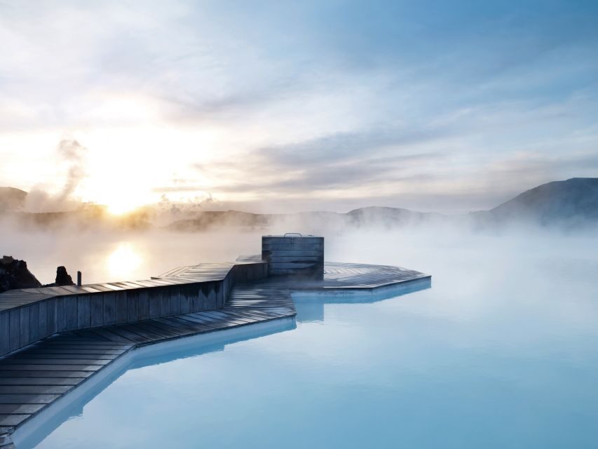 Reykjavik: Golden Circle Tour with Blue Lagoon Visit & Entry - Gullfoss Waterfall: 32 Meters of Meltwater Power
