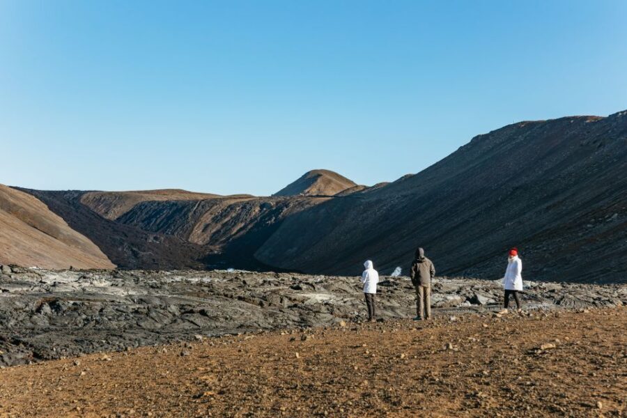 Reykjavik: Guided Tour to Volcano and Reykjanes Geopark - Grindavík Fishing Village: tectonic rifts, lava barriers, and the human story