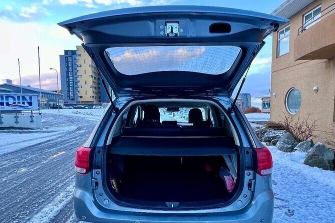 Reykjavik Iceland : Private transfer From / To KEF airport - What happens after you land: meet, vehicle check, then on the road