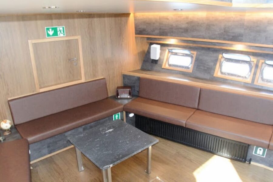 Reykjavík: New Year's Eve Northern Lights Yacht Cruise - Should You Book This Northern Lights Yacht Cruise?