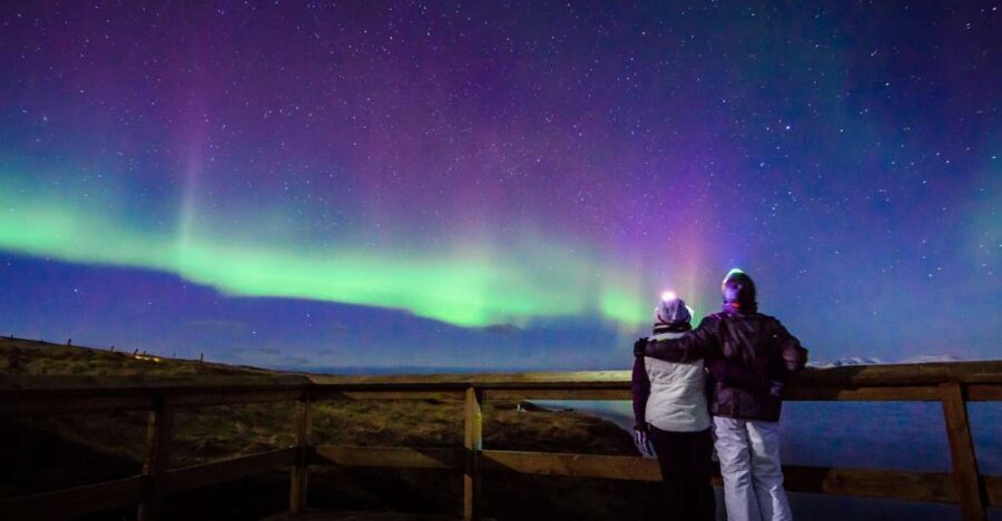Reykjavík: Northern Lights Minibus Tour with Photos - Entering The Northern Lights Hunt From Reykjavík
