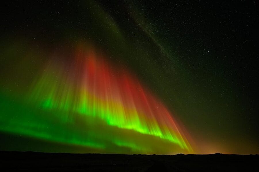 Reykjavik: Northern Lights Tour with Private Photographer - How the photo setup changes your night