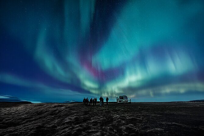 Reykjavik Northern Lights Tour with Professional Photographer - Reykjavik at 8:30 pm: what you’re really buying