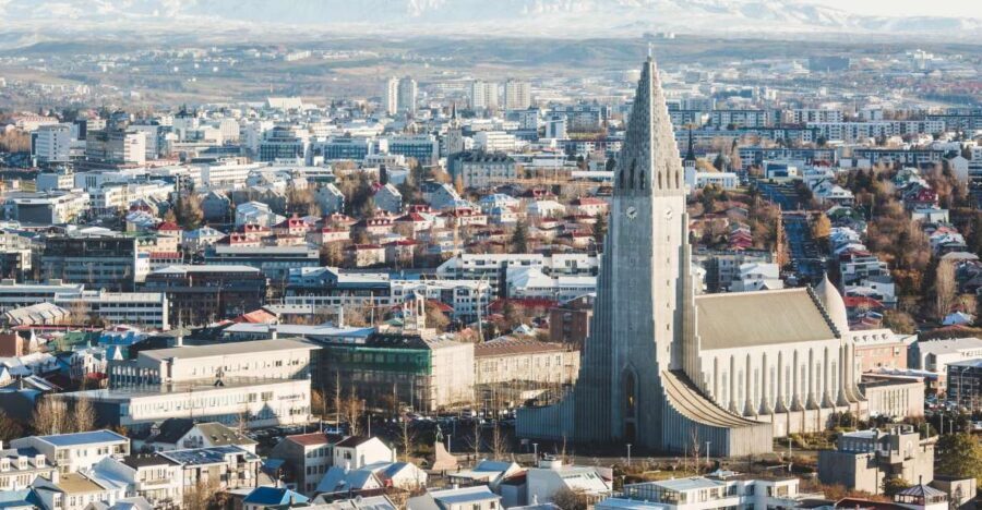 Reykjavik: Panoramic Helicopter Flight with Summit Landing - The summit landing: where your best photos happen
