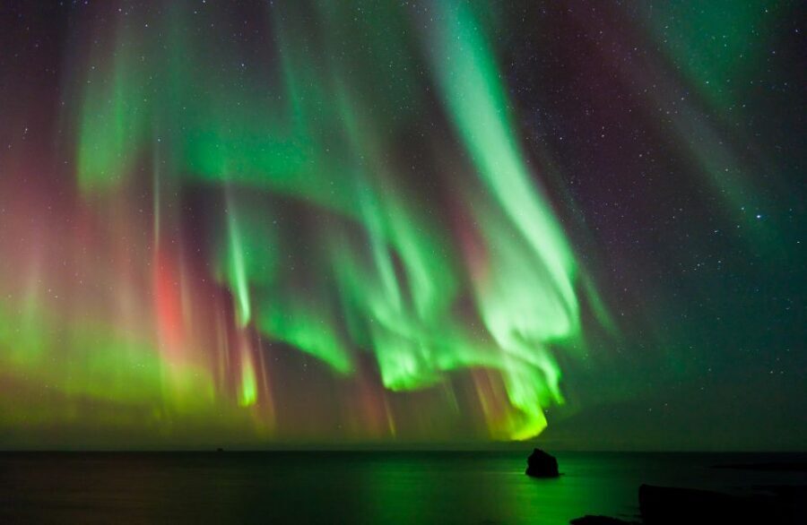 Reykjavik: Premium Northern Lights Tour with Free Photos - Your 4 hours from pickup to drop-off in Reykjavík