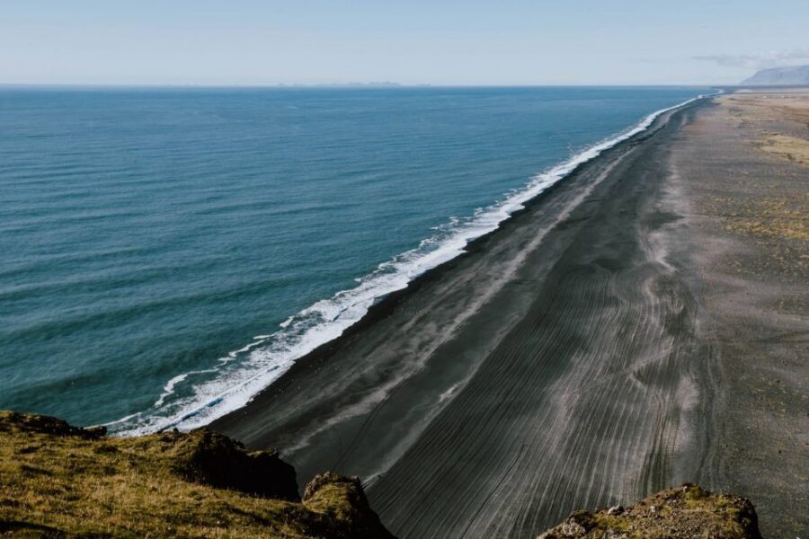 Reykjavik: Private Golden Circle and South Coast Tour - Geysir Eruptions and Gullfoss Power: The Golden Circle Core