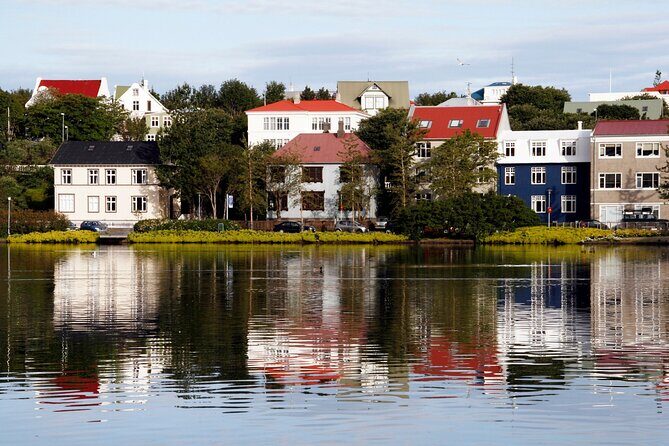 Reykjavik Scavenger Hunt and Highlights Self Guided Audio Tour - Getting the App Running: 10-Digit Booking Code, GPS, and the No-VPN Rule