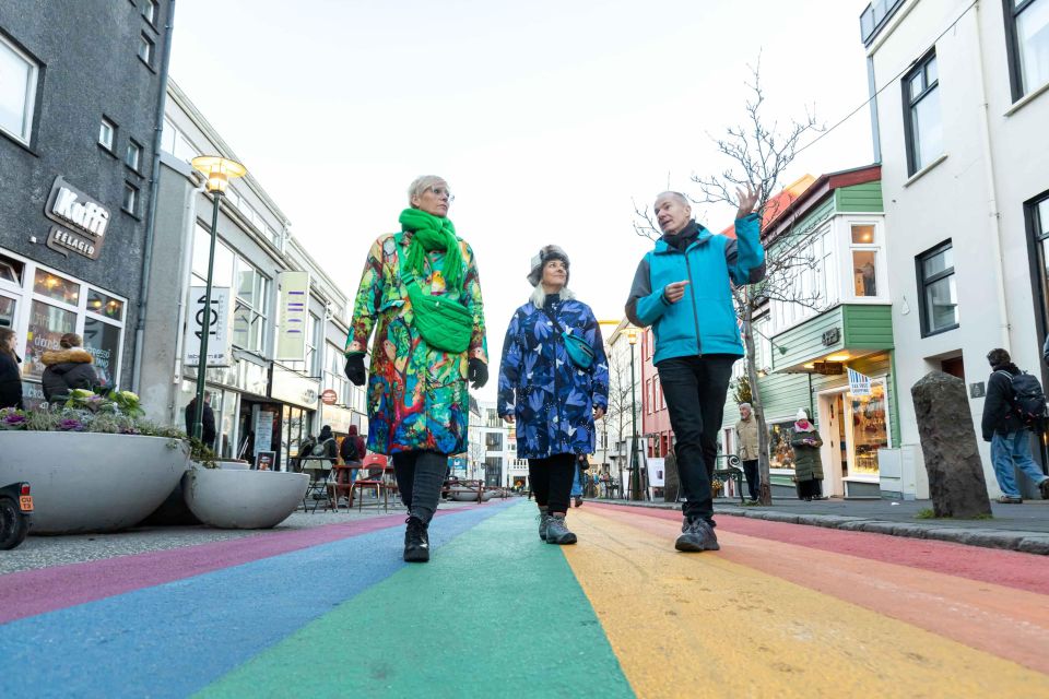 Reykjavik: Sightseeing Walking Tour with a Viking - Starting At Ingólfur Square: Get Your Bearings First
