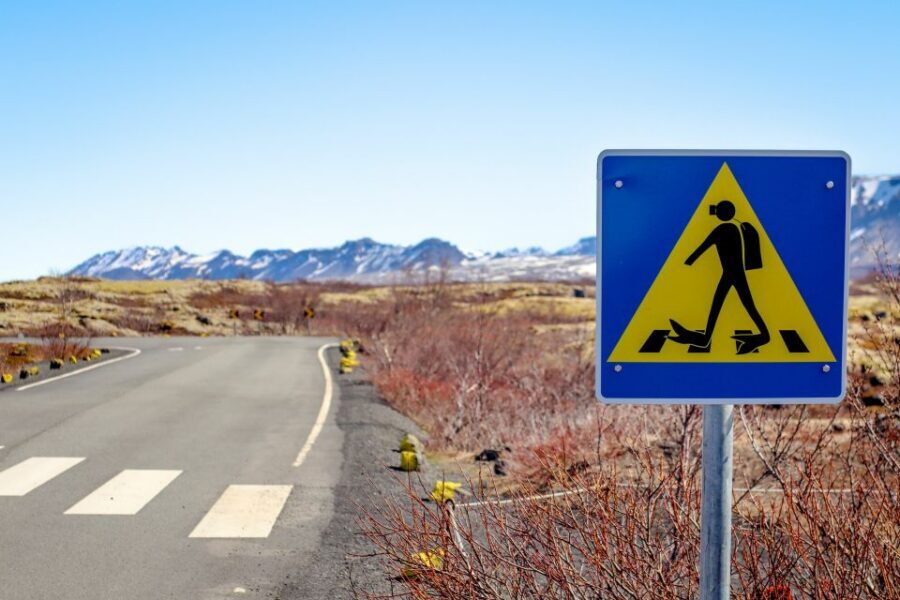 Reykjavík: Silfra Fissure Snorkeling and Lava Caving Tour - How the combo timing works: two meeting points, one long day