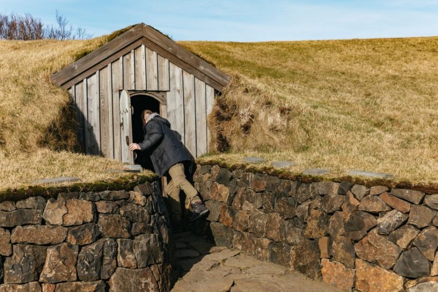 Reykjavik: Silver Circle Tour, Canyon Ride, & Thermal Baths - Reykholt and Snorralaug: Snorri Sturluson’s Medieval Hot Pool