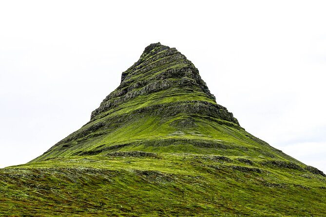 Reykjavík: Snæfellsnes & Kirkjufell Small Group Tour - Guide Energy, Wi-Fi, and What to Pack for Iceland Wind