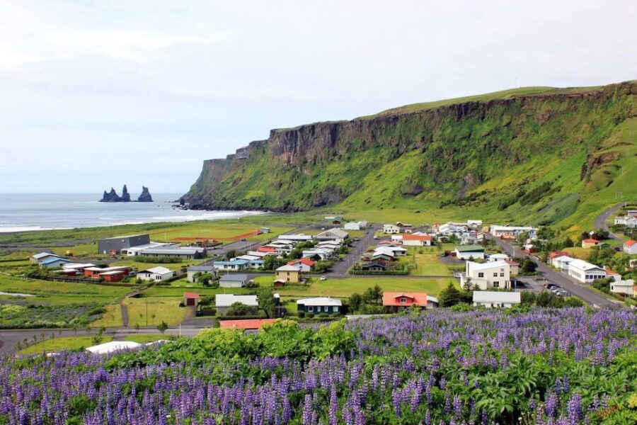 Reykjavik: South Coast and Katla Ice Cave Small Group Tour - Time at each stop: how this tour avoids the worst kind of rushing