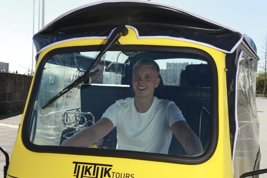 Reykjavík Tuk Tuk Tour - Getting the Timing Right: Where the Tour Starts and Ends